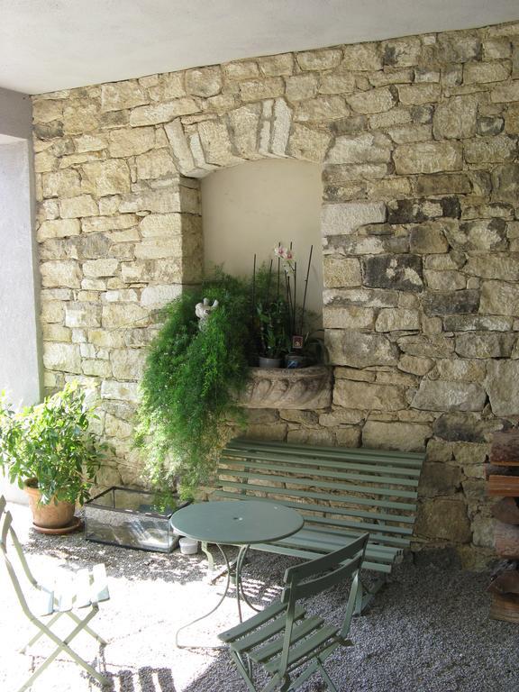 Le Petit Champ Buisson Quarto foto
